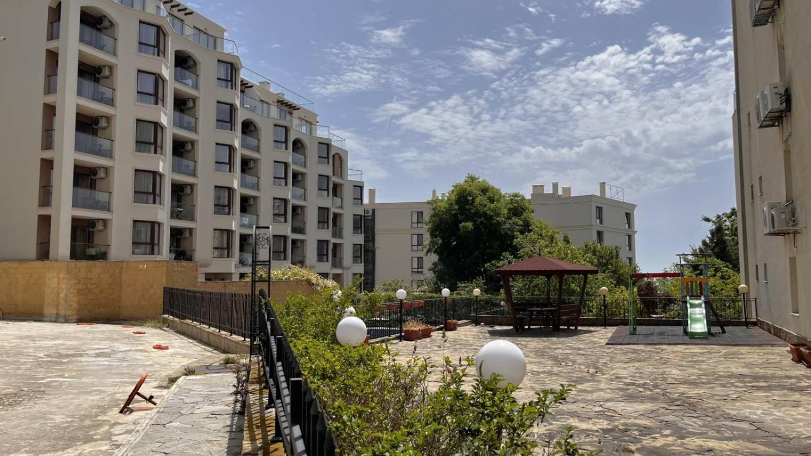 Апартаменти Блу Стар Кабакум - Apartments Blue Star Cabacum Varna Eksteriør billede